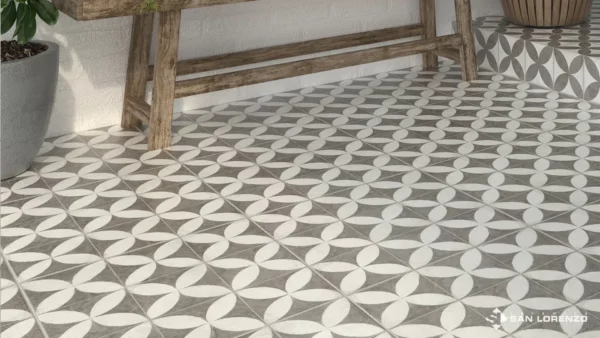 CSL-FLOWER-WHITE-AMBIENTACION.jpg CERAMICO SAN LORENZO 45.3X45.3 FLOWER WHITE FIT – Soles Ilusiones